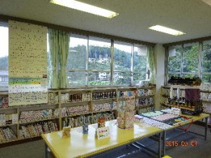 １２