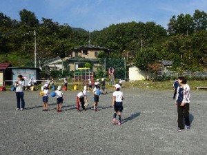 ６
