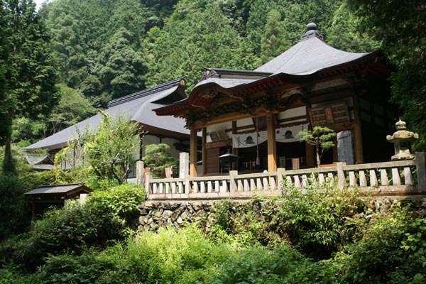 秩父札所三十四番水潜寺